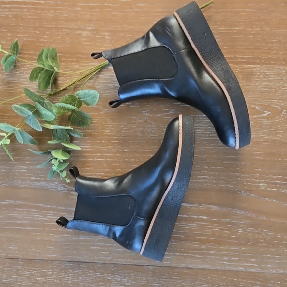 🍁Divided Boots - Picture 2 of 14